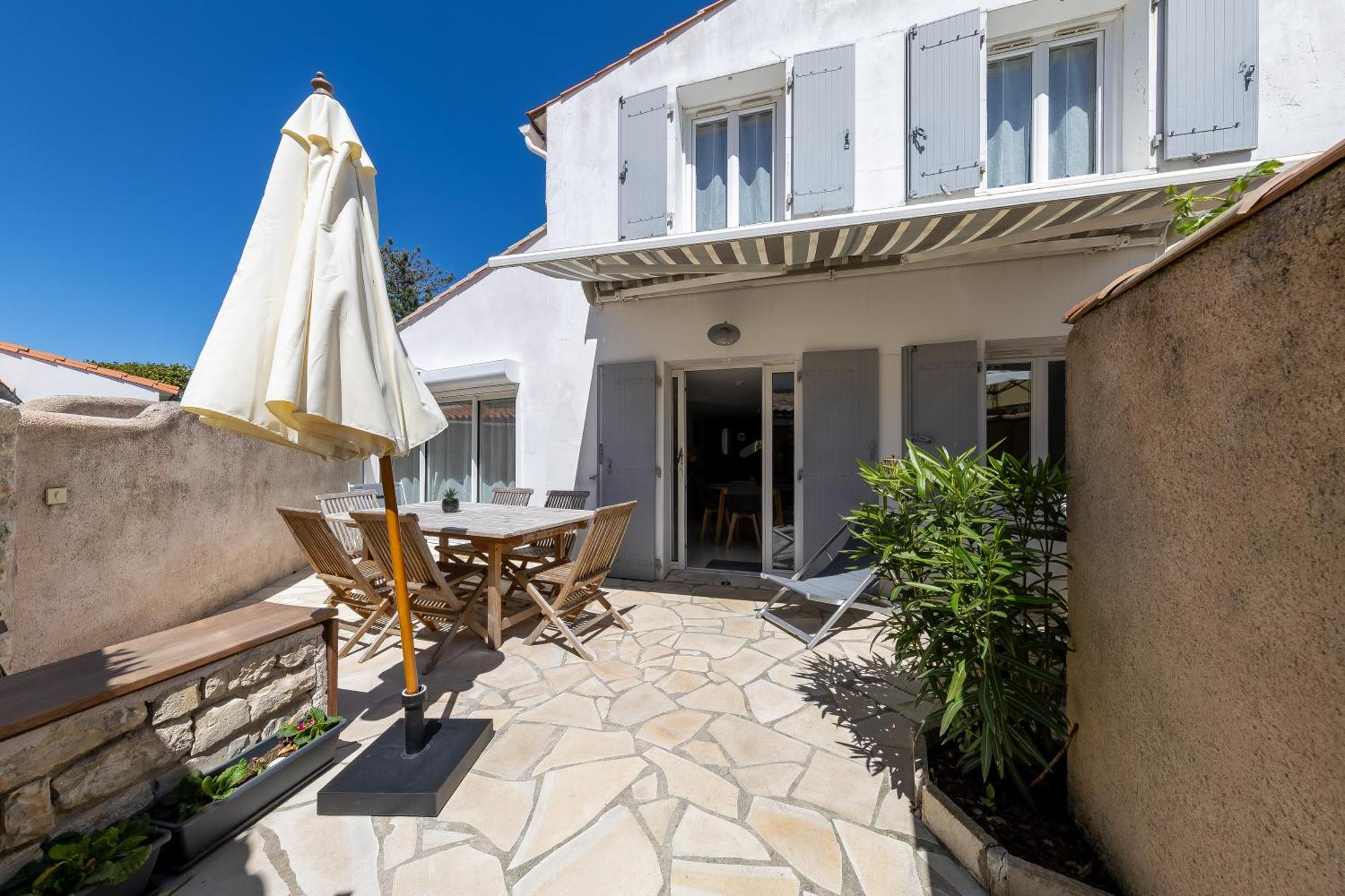 Le Clos Des Sternes La Flotte Kültér fotó
